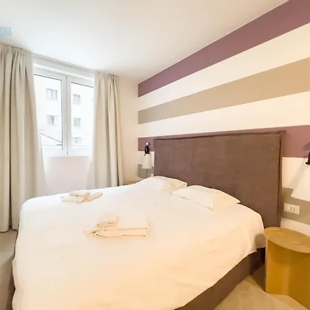 Blue Palace 1b Tirabora Short Rent, Con Parcheggio Privato Appartement *