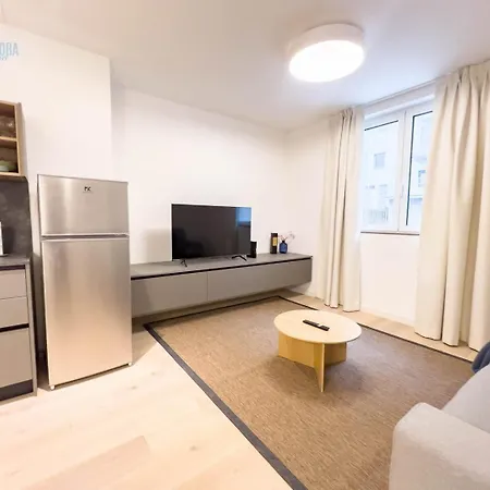 Blue Palace 1b Tirabora Short Rent, Con Parcheggio Privato