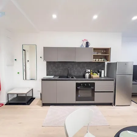 Blue Palace 1b Tirabora Short Rent, Con Parcheggio Privato *