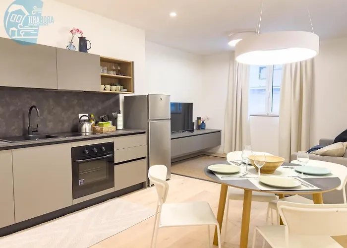 Blue Palace 1b Tirabora Short Rent Daire Trieste